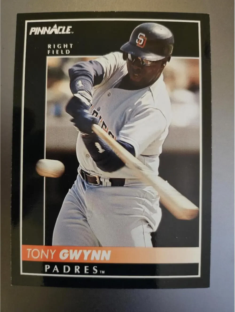 1992 Pinnacle #400 Tony Gwynn San Diego Padres HOF